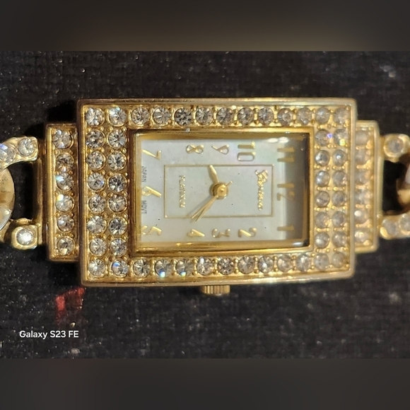 VINTAGE Geneva Platinum Goldtone ICED out Tank Watch!!!!!! main image 12
